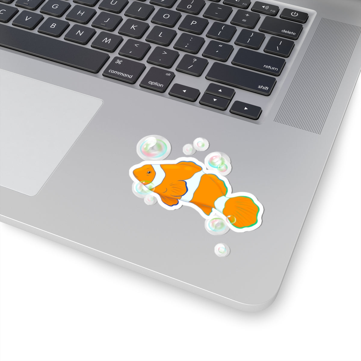 Clownfish Bubble Kiss-Cut Sticker — Cute Aquarium Fish Decal