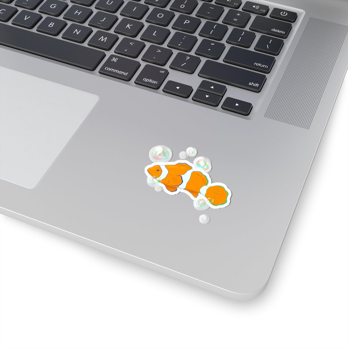 Clownfish Bubble Kiss-Cut Sticker — Cute Aquarium Fish Decal