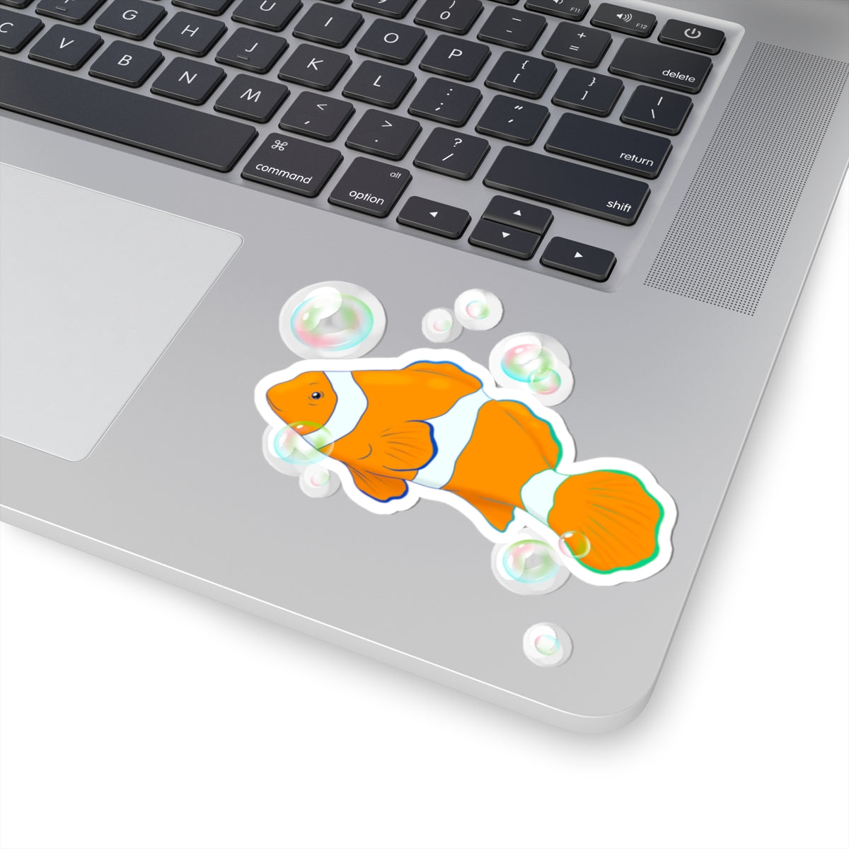 Clownfish Bubble Kiss-Cut Sticker — Cute Aquarium Fish Decal